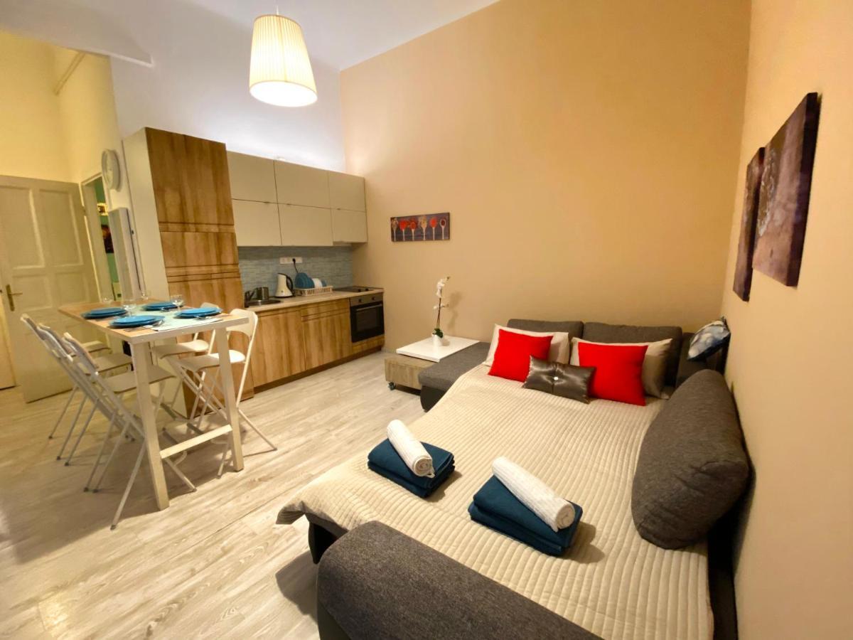 Blue Star Apartment Budapest Exterior foto