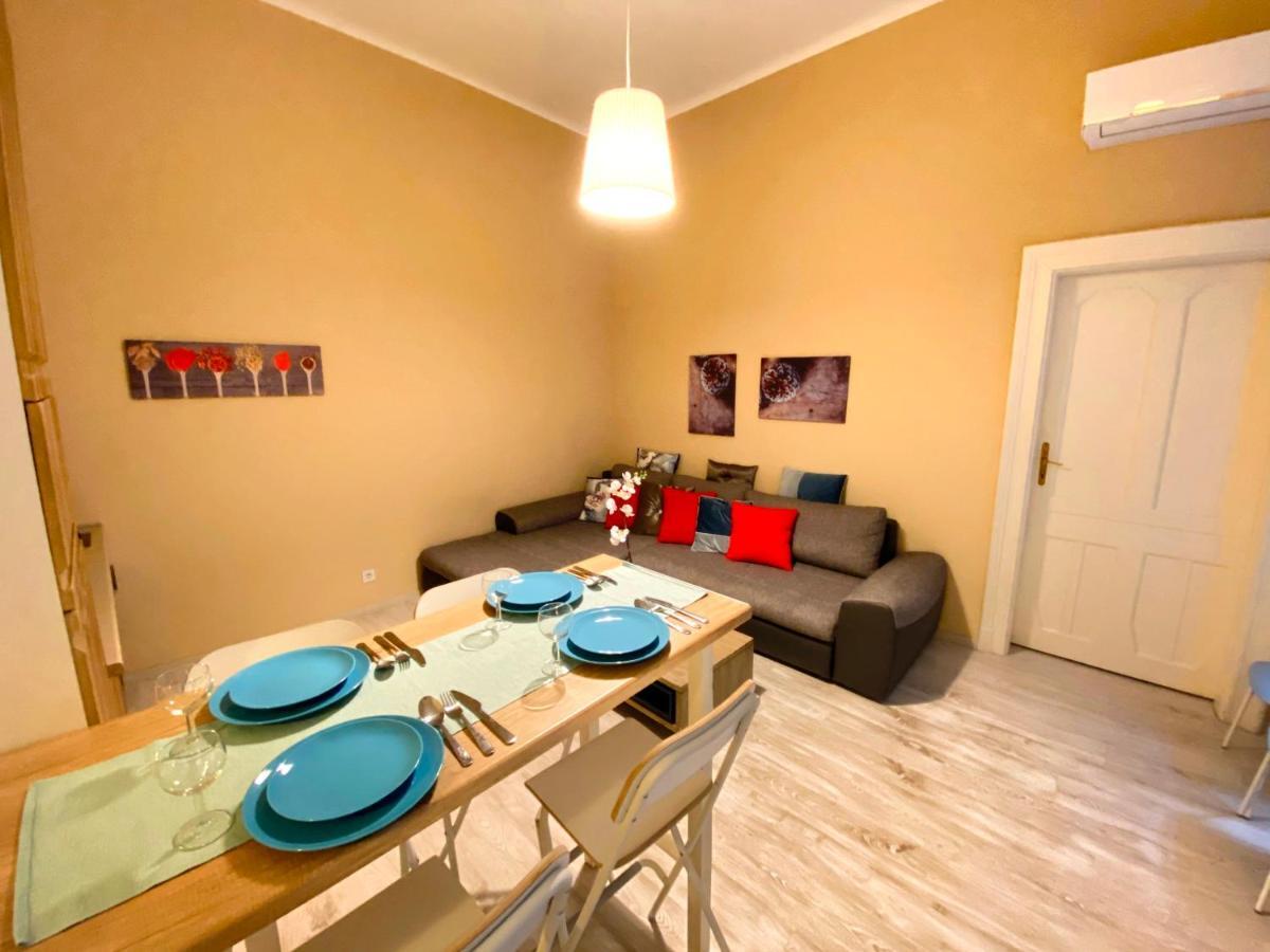 Blue Star Apartment Budapest Exterior foto